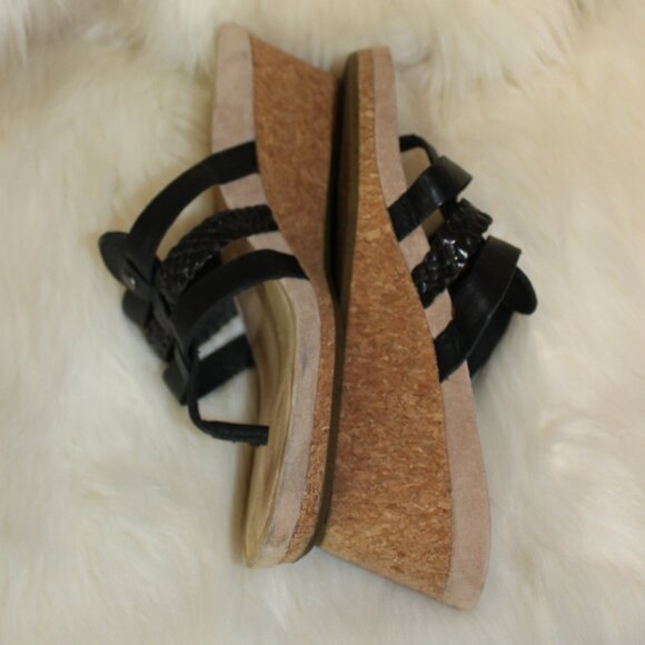 Ugg Australia   Maggie Black Strappy Leather Cork Wedge Sandals size 8 - Picture 4 of 9